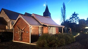 Exterior - Le Bois aux Cerfs (Bois-Jérôme-Saint-Ouen)