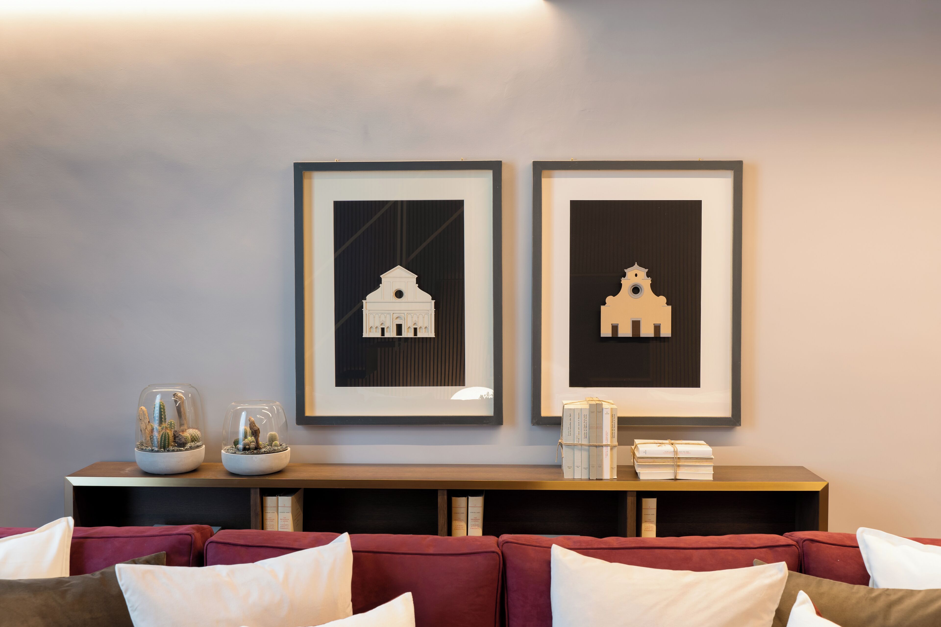 Luxury Apartment | Living area