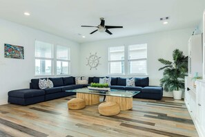 Télévision, espaces bureaux