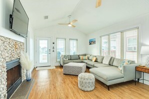 TV, DVD player, offices