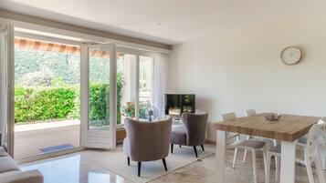 Superior-Apartment | Wohnbereich