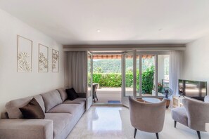 Superior Apartment | Living area - Morcote Romance  (Morcote)