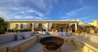 Charming and design trullo villa: exclusive pool, nature and total privacy