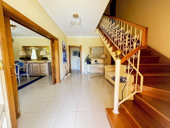 Interior - Palm Villa (Albufeira)