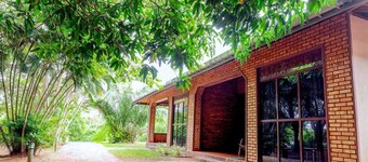 Kumudu Valley Resort