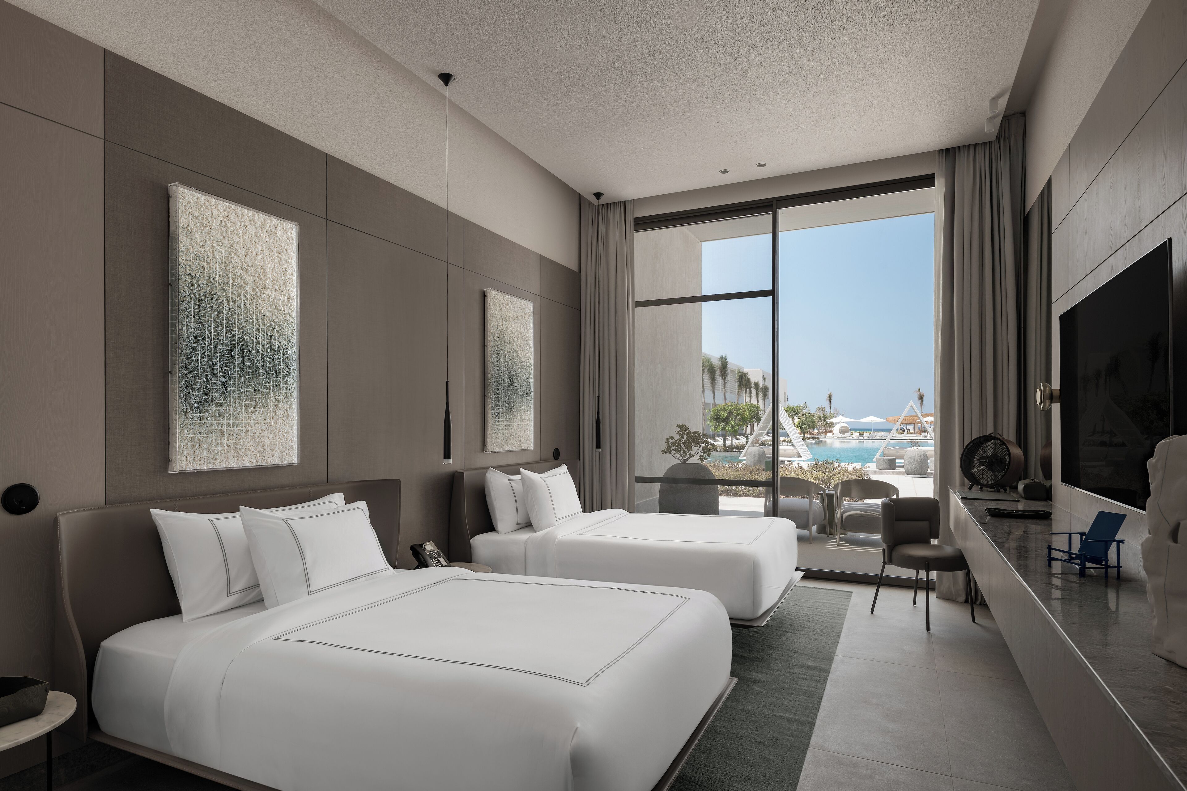 Signature Twin Sea /Pool View - Direct Pool Access | エジプト綿のシーツ、高級寝具、羽毛の掛け布団、低反発ベッド