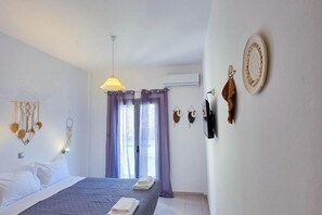 1 habitación, tabla de planchar con plancha, wifi y ropa de cama