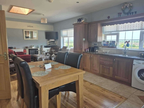 Tranquil Cottage Retreat in Kells, Leitrim