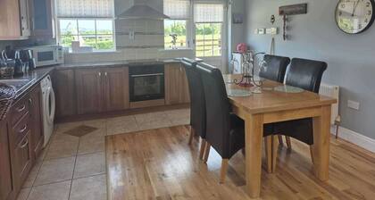 Tranquil Cottage Retreat in Kells, Leitrim