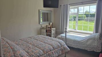 Ferienhaus | 1 Schlafzimmer, kostenloses WLAN, Bettwäsche