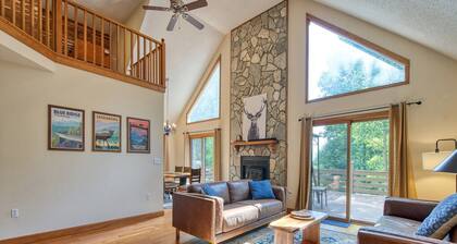 Stare Way to Heaven - Secluded, 3BR,3BA, Hot Tub, Firepit