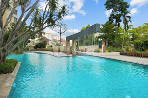 Outdoor pool - Brusia by Kozystay - Senayan (Jakarta)