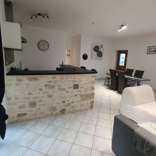 Large T2 on courtyard