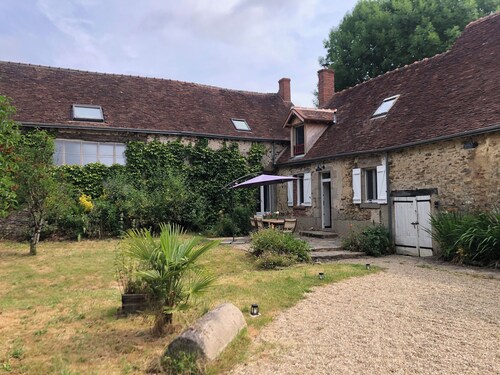 Maison de famille pour une évasion champêtre : calme, nature et confort.