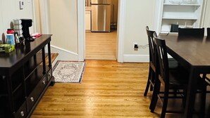 Unclassified image, 3 of 29, button - 3-bedroom townhome in charming Hagerstown with AC, WiFi (Hagerstown)