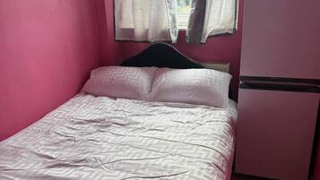 3 chambres, Wi-Fi gratuit, draps fournis