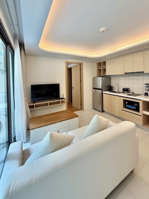 Departamento superior | Sala de estar | Smart TV de 55 pulgadas con canales digitales 