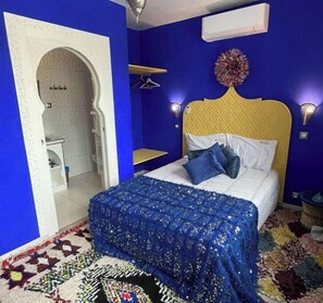 4 camere, Wi-Fi, lenzuola