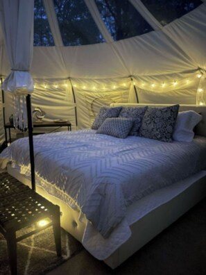 1 habitación y ropa de cama 
