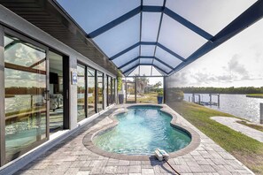 A heated pool - ‼️Punta Gorda Paradise‼️| 3BR w/ Water Views, Pool (Punta Gorda)