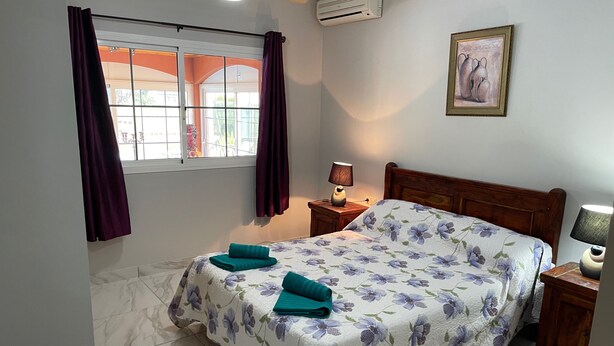 Villa | 3 bedrooms, iron/ironing board, free WiFi, bed sheets - Private Villa - Sleeps 6 - Heated Pool - Air Con (Antigua)