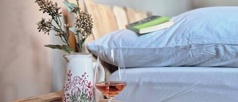 1 chambre, fer et planche à repasser, lit parapluie, Wi-Fi