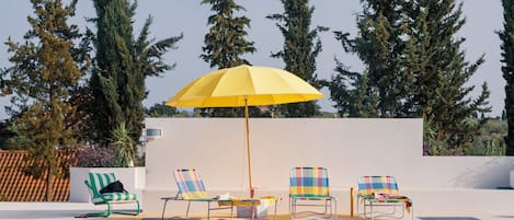 Piscina externa sazonal
