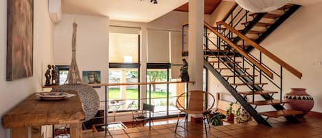 Superior Apartment, Balcony, Pool View | Living area