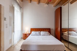 1 chambre, Wi-Fi gratuit, draps fournis