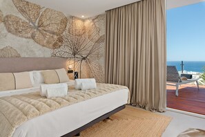 3 chambres, coffres-forts dans les chambres, fer et planche à repasser