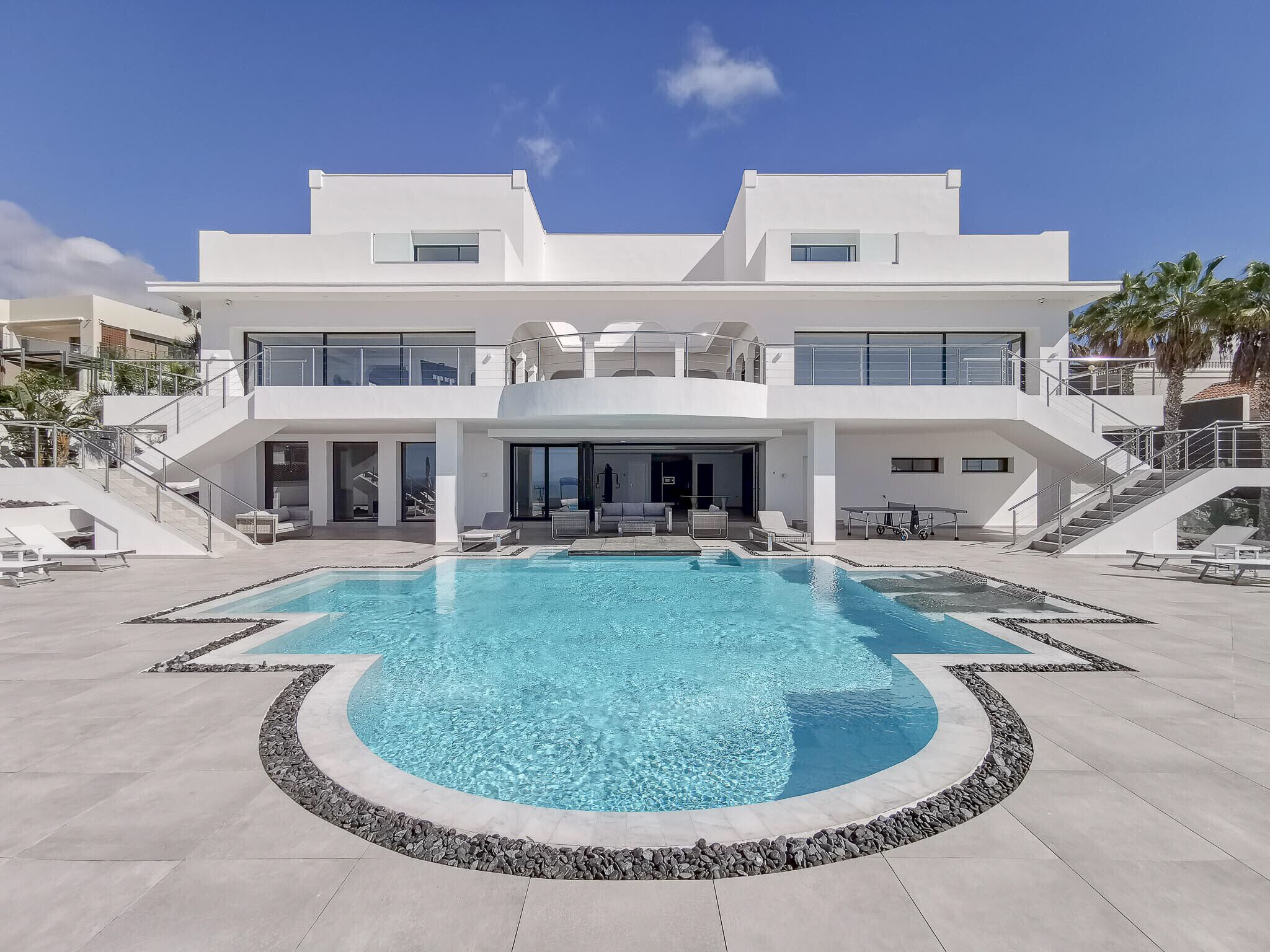 Beheizter Pool
