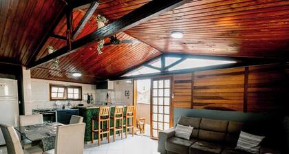 Cozy chalet in Atibaia with 2 bedrooms and leisure area