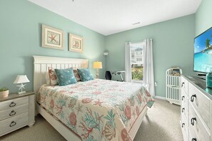 2 slaapkamers, een strijkplank/strijkijzer, gratis wifi, beddengoed