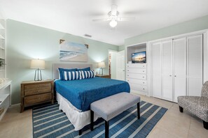 2 bedrooms, iron/ironing board, free WiFi, bed sheets - SE Cape Coral Pool & Hot Tub Oasis — Walk to Beach! (Cape Coral)