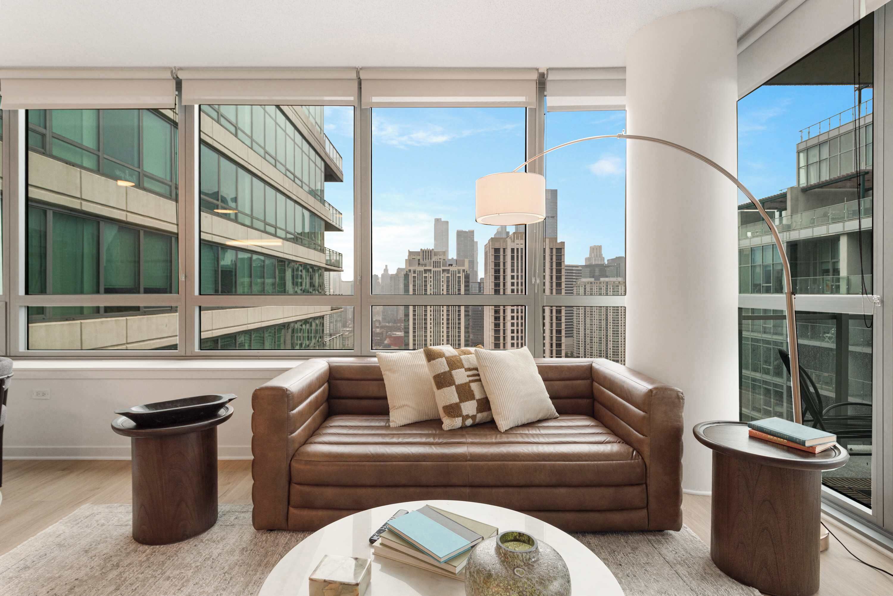Brand-new West Loop 3br + City Views For Families - Chicago, IL
