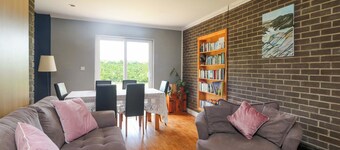 BEECH LODGE, family friendly in Foulksmills, County Wexford
