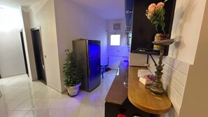 อพาร์ทเมนท์, 2 ห้องนอน, พร้อมสิ่งอำนวยความสะดวกสำหรับผู้พิการ, สูบบุหรี่ได้ | ภายใน