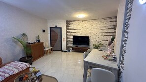 Leilighet, 2 soverom, tilgjengelighetstilpasset, røyk | Oppholdsrom