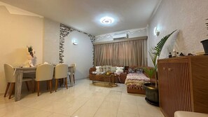 บริเวณนั่งเล่น