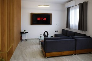 1 bedroom, Internet - Lavish Living Suite Heraklion Crete (Hersonissos)