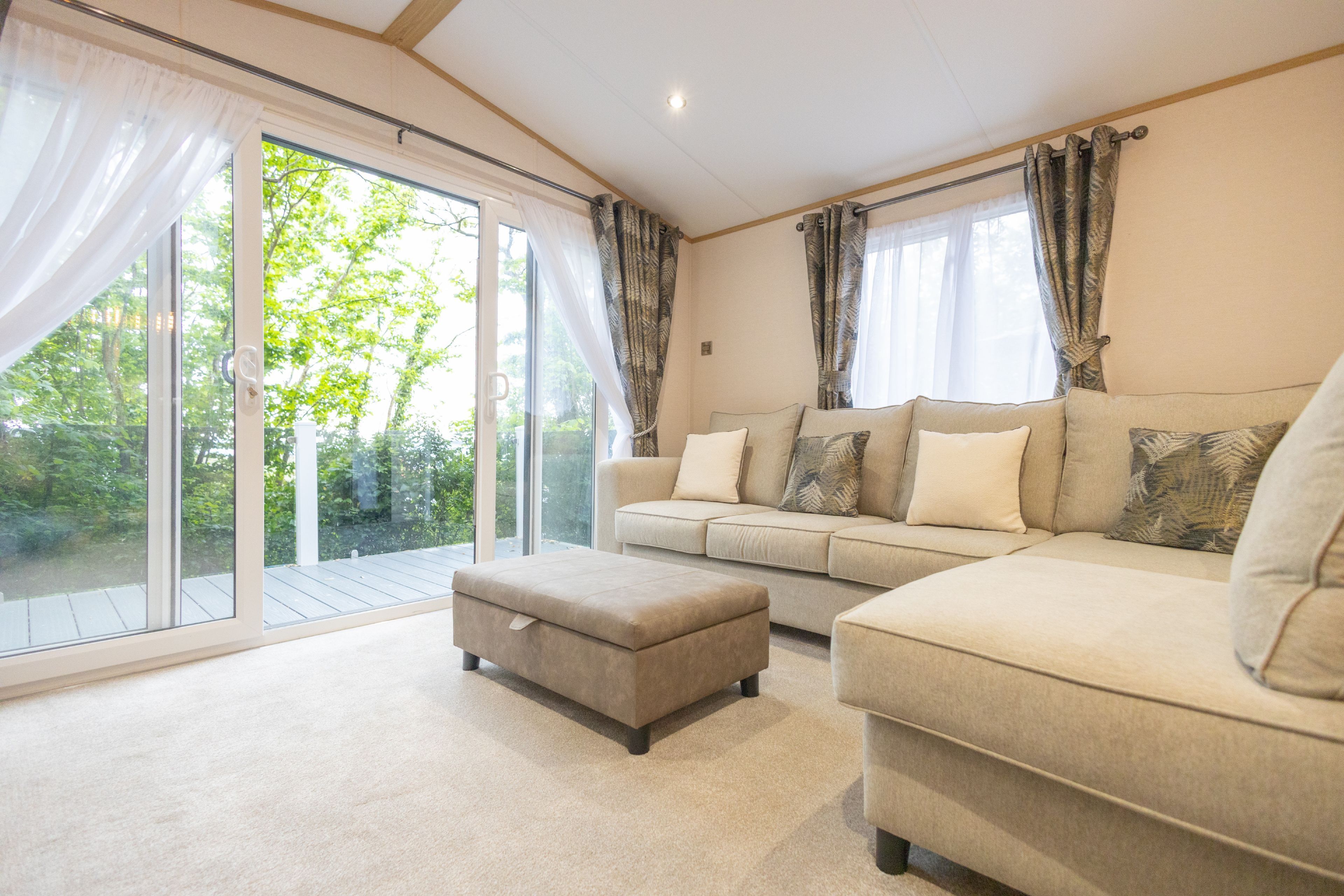 Chantry Lodge Overlooking The Harbour At Sandhills Costal Retreat - Southbourne