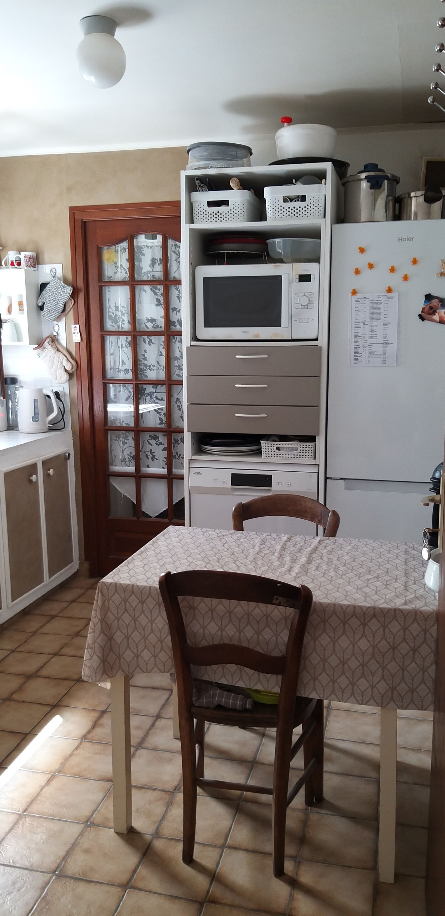 Quarto casal ou duplo standard, vista para o jardim | Cozinha privada | Micro-ondas em uma área comum
