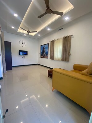 1 BHK Suite Room | Free WiFi - Millennium Eco Retreat (Coimbatore)