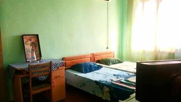 Chambre Classique | Wi-Fi gratuit, draps fournis