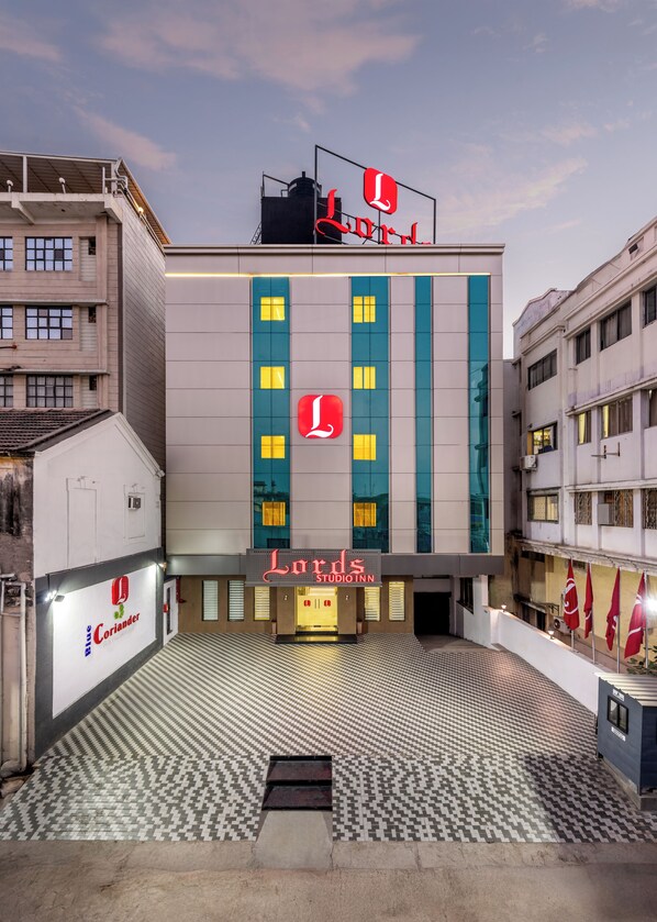 Front of property - Lords Studio Inn, Jamnagar (Jamnagar)