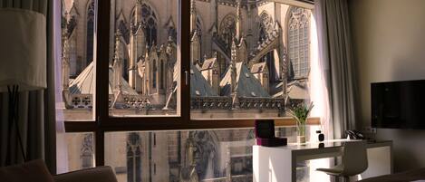 Business Double Room | In-room safe, blackout drapes, free WiFi, wheelchair access