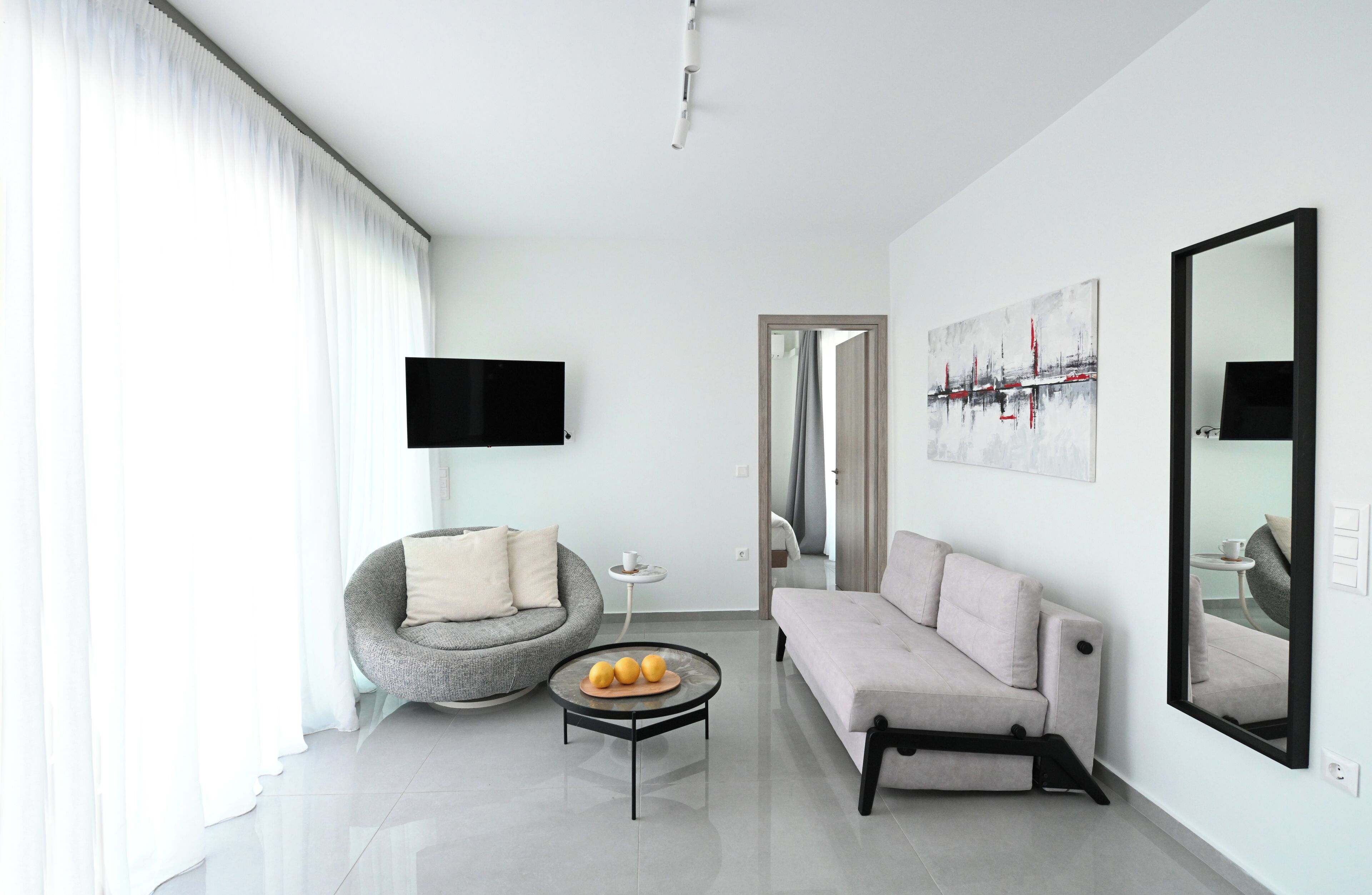 Penthouse 2 Bedroom Apartment | 客廳