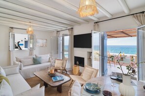 Villa | 2 bedrooms - Villa Omega Coastal Calm at Moonlight Villas (Pachyammos)