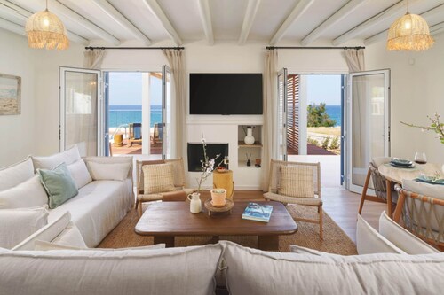 Villa Omega Coastal Calm at Moonlight Villas