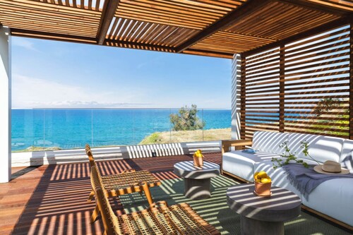 Villa Akroyiali Seafront Serenity Shared Pool